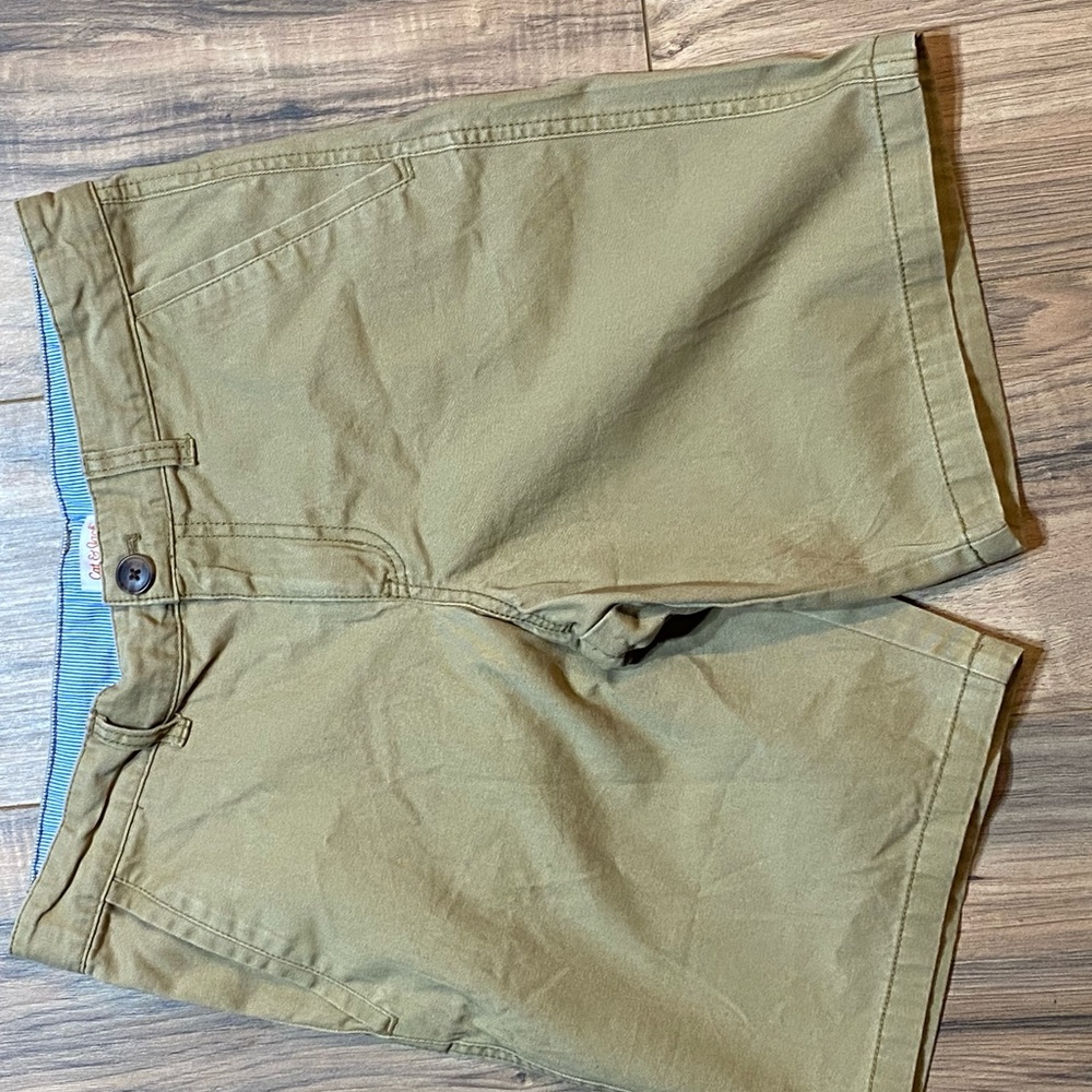 CAT & JACK BOY’S KHAKI SHORTS SIZE 14